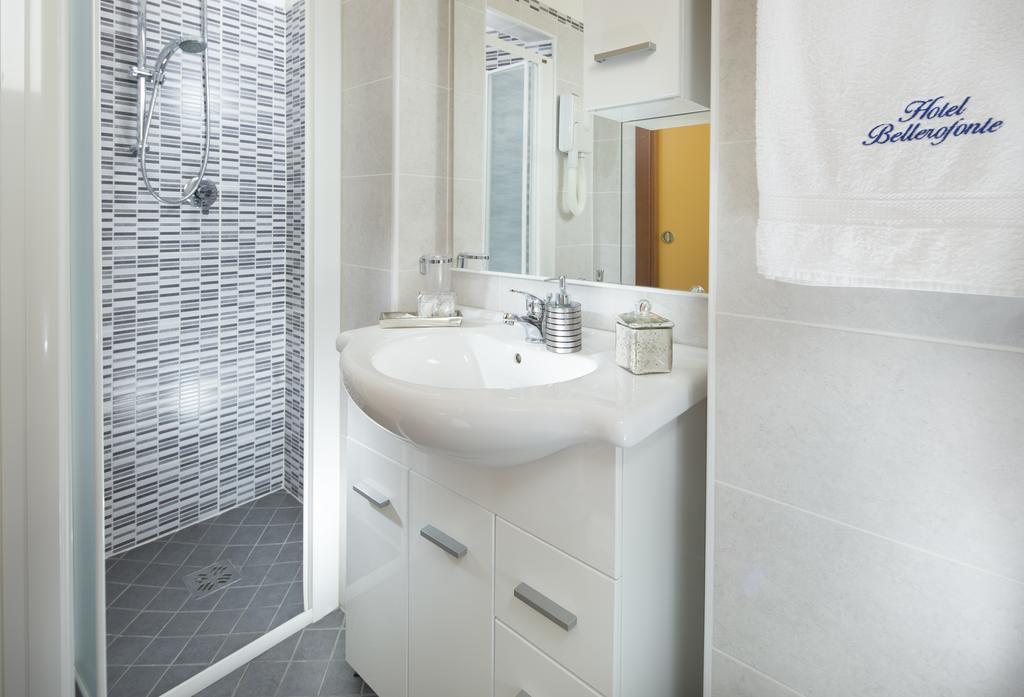 Hotel Bellerofonte Rimini Eksteriør bilde