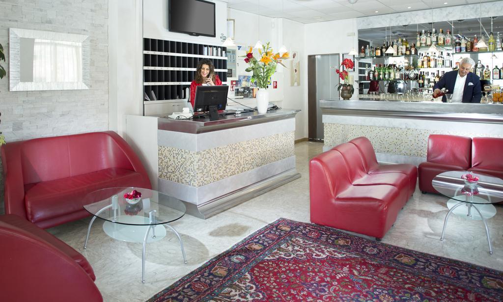 Hotel Bellerofonte Rimini Eksteriør bilde
