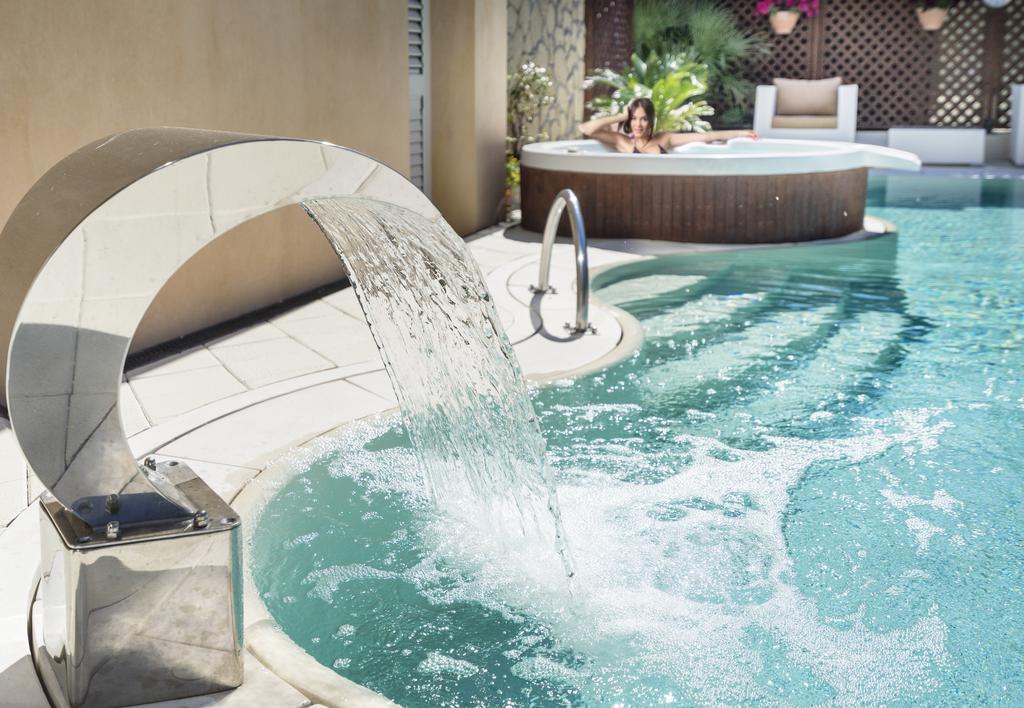 Hotel Bellerofonte Rimini Eksteriør bilde